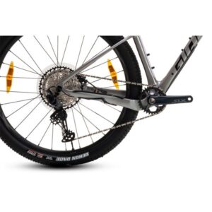 2024 xtcadv292 black shellwhite 8 600x600 1