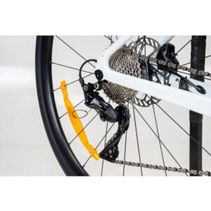 2026 fastroadadvar1a white 16 600x600 1