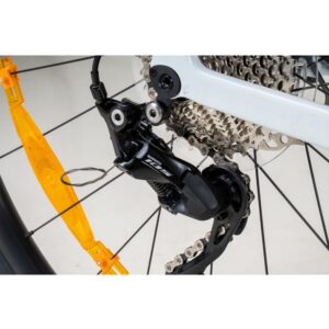 2026 fastroadadvar1a white 8 600x600 1