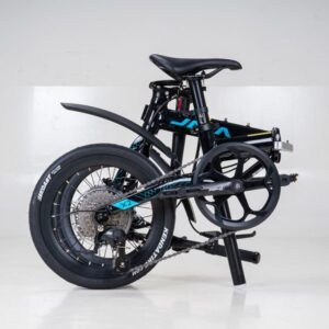 X216 BlackBlue 12 600x600