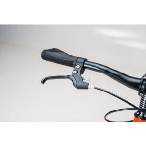 kuro3 greyred 6 600x600 1