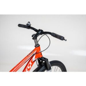 kuro3 greyred 9 600x600 1